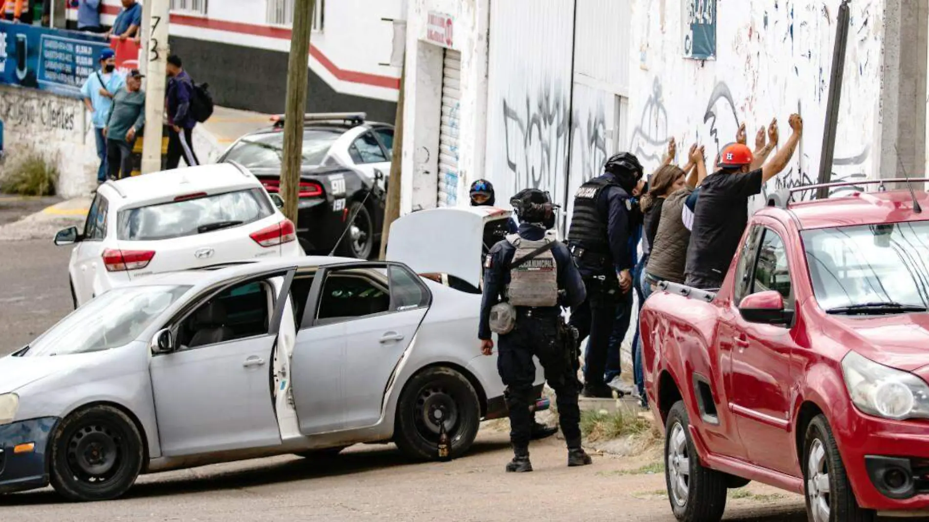 Despliegue policiaco en El Orito3